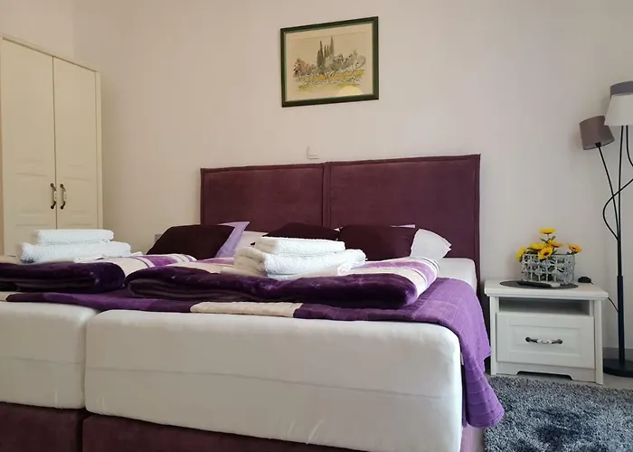 Ana Tudor Apartments